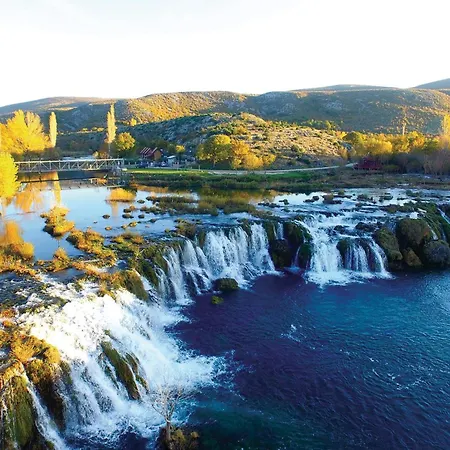 Διαμέρισμα 1 Bedroom Awesome In Kruševo