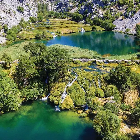 Διαμέρισμα 1 Bedroom Awesome In Kruševo