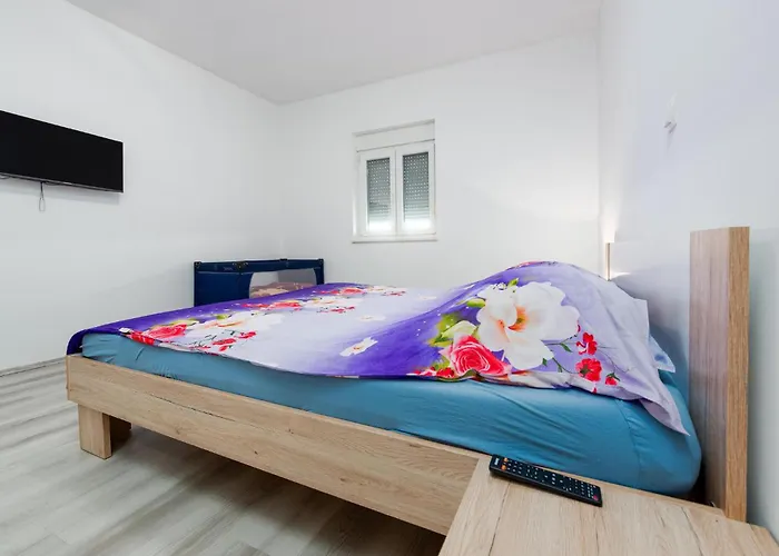 1 Bedroom Awesome In * Krusevo (Zadar)